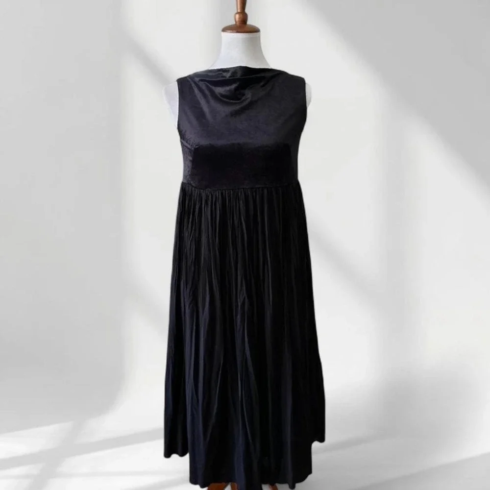 Fredy Black Cowl‎ Neck Sleeveless Pleated Midi Dress Womens Size 38